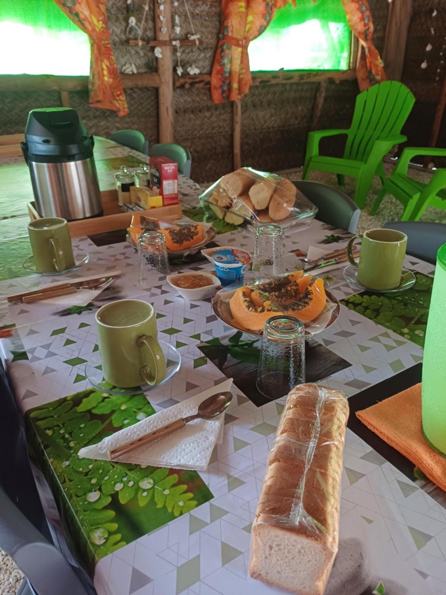 Poemanahere Island Camping A Maupiti Te-Fare-Arii Eksteriør bilde